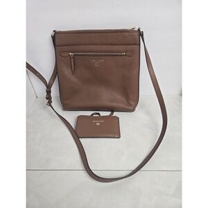 Michael Kors Jet Set Charm Messenger Crossbody Bag Leather BROWN with wallet